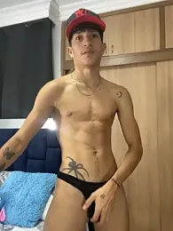 _CamiloBass — Stripchat stream photo (Mar 2026)