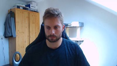 blueeyes839 — Cam4 stream photo (Jun 2026)