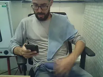 HS-hotsmile — Stripchat stream photo (Apr 2026)