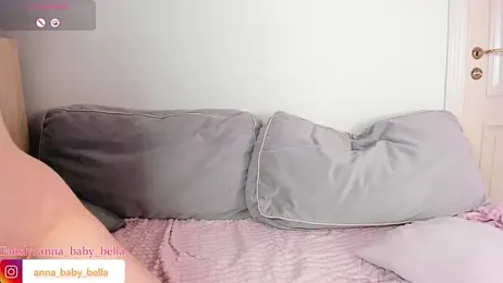 anna_baby_bella — Stripchat stream photo (May 2025)