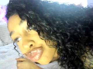 giannalove — modelo de webcam en línea en camsoda