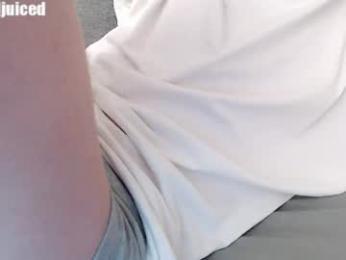 pawclaw — Chaturbate stream photo (Aug 2026)