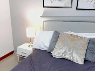 mili-moon — modelo de webcam en línea en camsoda