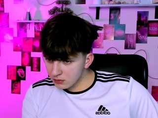 travis-wolf — modelo de webcam en línea en camsoda