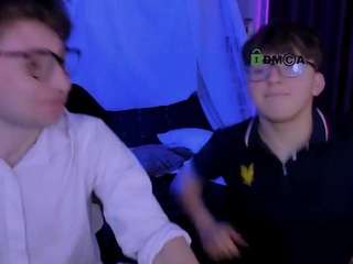 travis-wolf — Camsoda stream photo (Apr 2026)