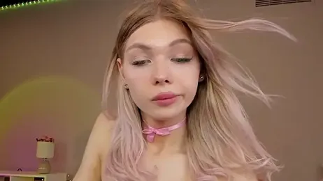 Blondy_Fina — modelo de webcam en línea en stripchat