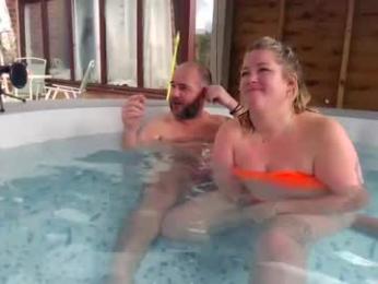 british_rosie — Chaturbate stream photo (Apr 2024)