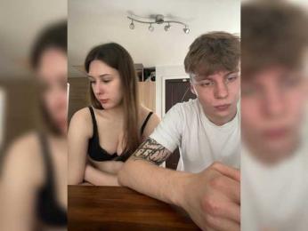 6Kissme9 — modelo de webcam en línea en bongacams