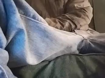 biggestboiiii — chaturbate