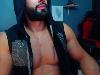 Acotas — modelo de webcam en línea en flirt4free