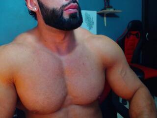 Acotas — modelo de webcam en línea en flirt4free