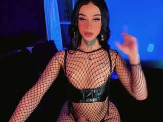 alice-christina — modelo de webcam en línea en camsoda