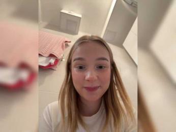 MimiMila — modelo de webcam en línea en bongacams