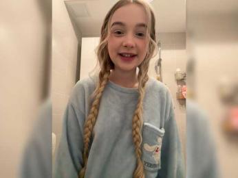 MimiMila — modelo de webcam en línea en bongacams