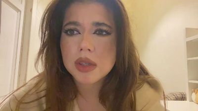 SuzetteBodley — Cam4 stream photo (Sep 2026)