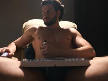 double_luckystrike — modelo de webcam en línea en chaturbate