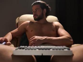 double_luckystrike — modelo de webcam en línea en chaturbate