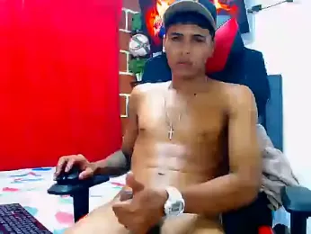 cristian_tayron1 — Stripchat stream photo (Jun 2026)