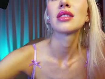 nikkibloom_xoxo — Chaturbate stream photo (Sep 2026)