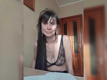 Hellenalonenochka — Bongacams stream photo (Mar 2026)