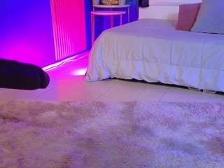 lady-brownn — Camsoda stream photo (May 2026)