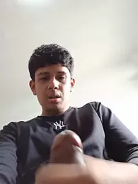 Lanvers — Stripchat stream photo (May 2026)