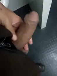 crimenrap — Stripchat stream photo (May 2025)