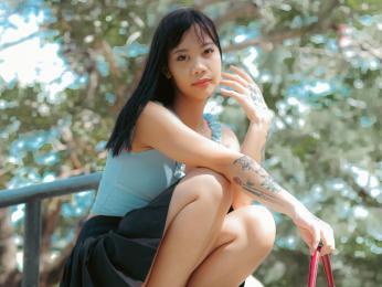 RheaRose — modelo de webcam en línea en livejasmin
