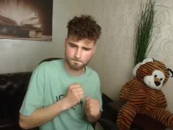 kyloeast — Chaturbate stream photo (Apr 2026)