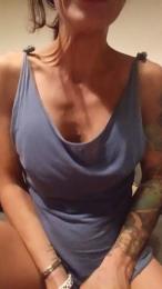 DeaLux25 — Cam4 profile photo