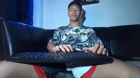 dareck_18 — Stripchat stream photo (Jun 2026)