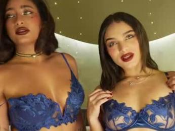 willow_hendrix — Chaturbate stream photo (Apr 2026)