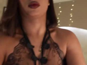 willow_hendrix — Chaturbate stream photo (Apr 2026)