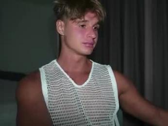 neoverse — Chaturbate stream photo (Apr 2026)