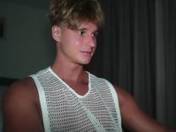 neoverse — Chaturbate stream photo (Apr 2026)