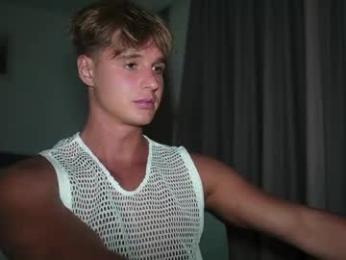 neoverse — Chaturbate stream photo (Apr 2026)