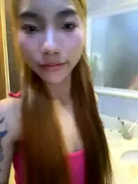 r-u-ok — Stripchat stream photo (Dec 2025)