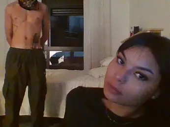 nicolemrts — modelo de webcam en línea en stripchat