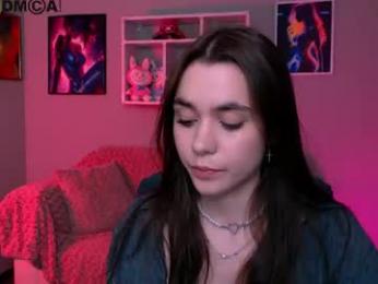 caroline_honeyy — modelo de webcam en línea en chaturbate