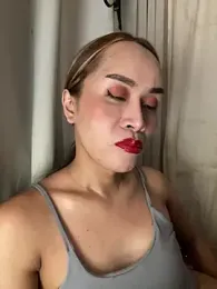 RomanticPearlTS — stripchat