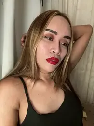 RomanticPearlTS — Stripchat stream photo (Aug 2026)