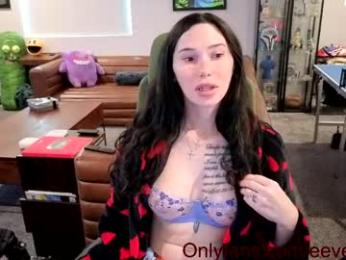eevee_bee — modelo de webcam en línea en chaturbate