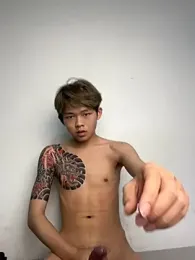 XBD-1 — Stripchat stream photo (Apr 2026)