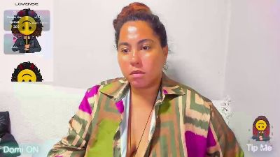 isobel_adams202 — modelo de webcam en línea en cam4
