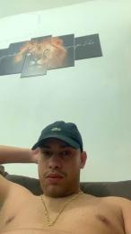 hugo7084 — Cam4 stream photo (Jun 2026)