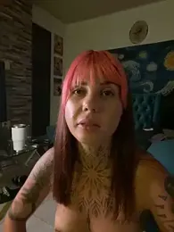 Izy_cute_ — Stripchat stream photo (Apr 2026)