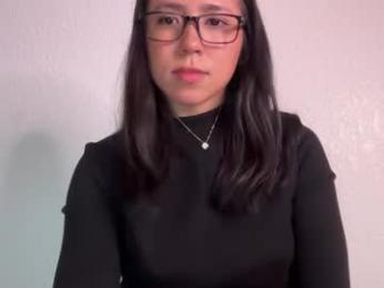 jadelove_ — modelo de webcam en línea en chaturbate
