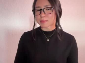 jadelove_ — modelo de webcam en línea en chaturbate