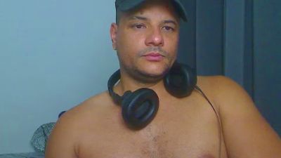 thepapi247 — Cam4 stream photo (Aug 2026)