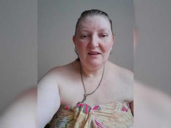 Monroqueen — modelo de webcam en línea en bongacams